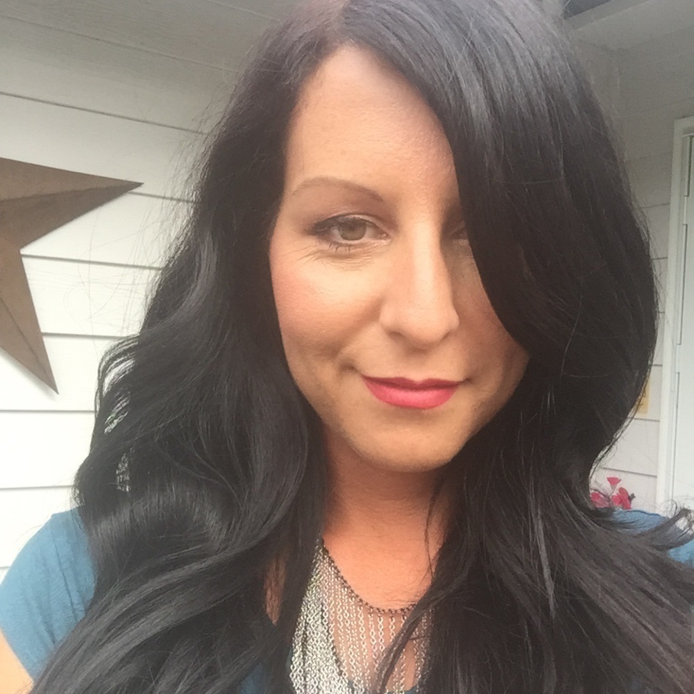 Meet your Posher, Angelina